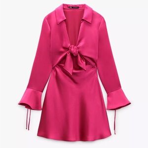 ZARA - SATIN EFFECT MINI DRESS
FUCHSIA - REF. 2811/845